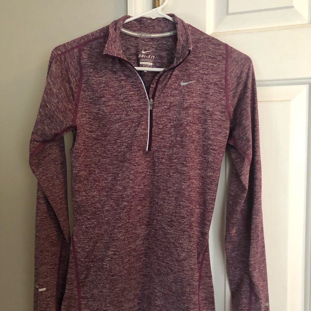 Dri - Fit Nike running top
